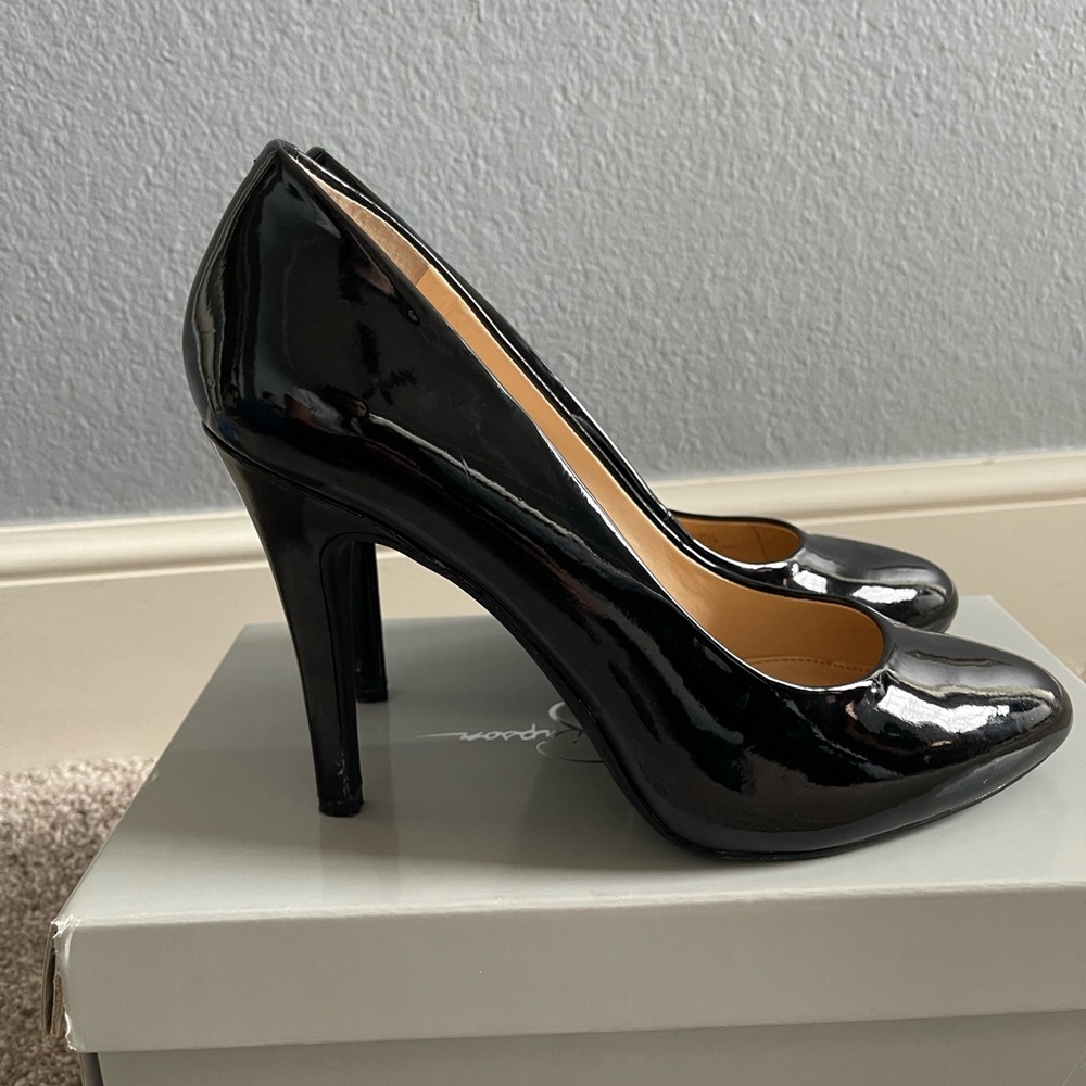 Jessica Simpson / Women’s Heel / Black / Size 9